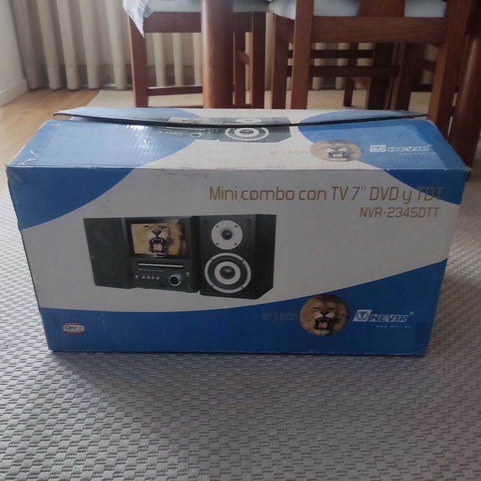 Mini combo TV 7'' DVD TDT USB MP3 MPEG 4 Rádio Nevir NVR-2345DTT