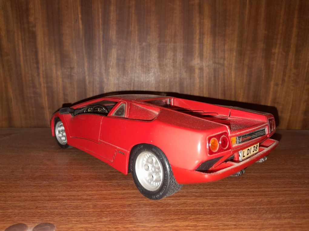 Lamborghini Diablo (1:18)