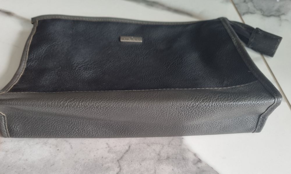 Nowa męska kosmetyczka duża