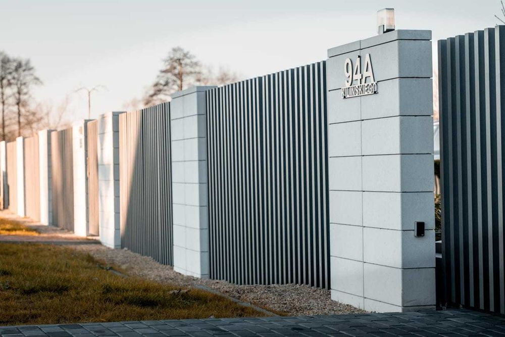 Ogrodzenie grzebieniowe płot nowoczesne ogrodzenie palisada pionowa