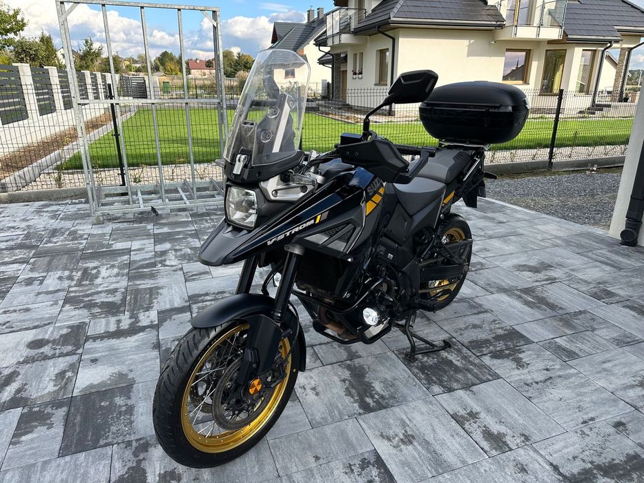 Suzuki V-STROM Suzuki DL-Vstrom 1050 Zadbany 2022 rok Kontrola trakcji,ABS