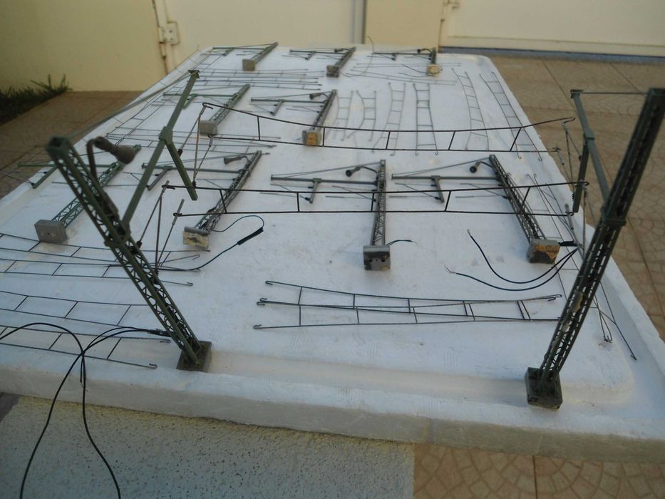 1:87 Marklin 11 postes duplos de catenária + 30