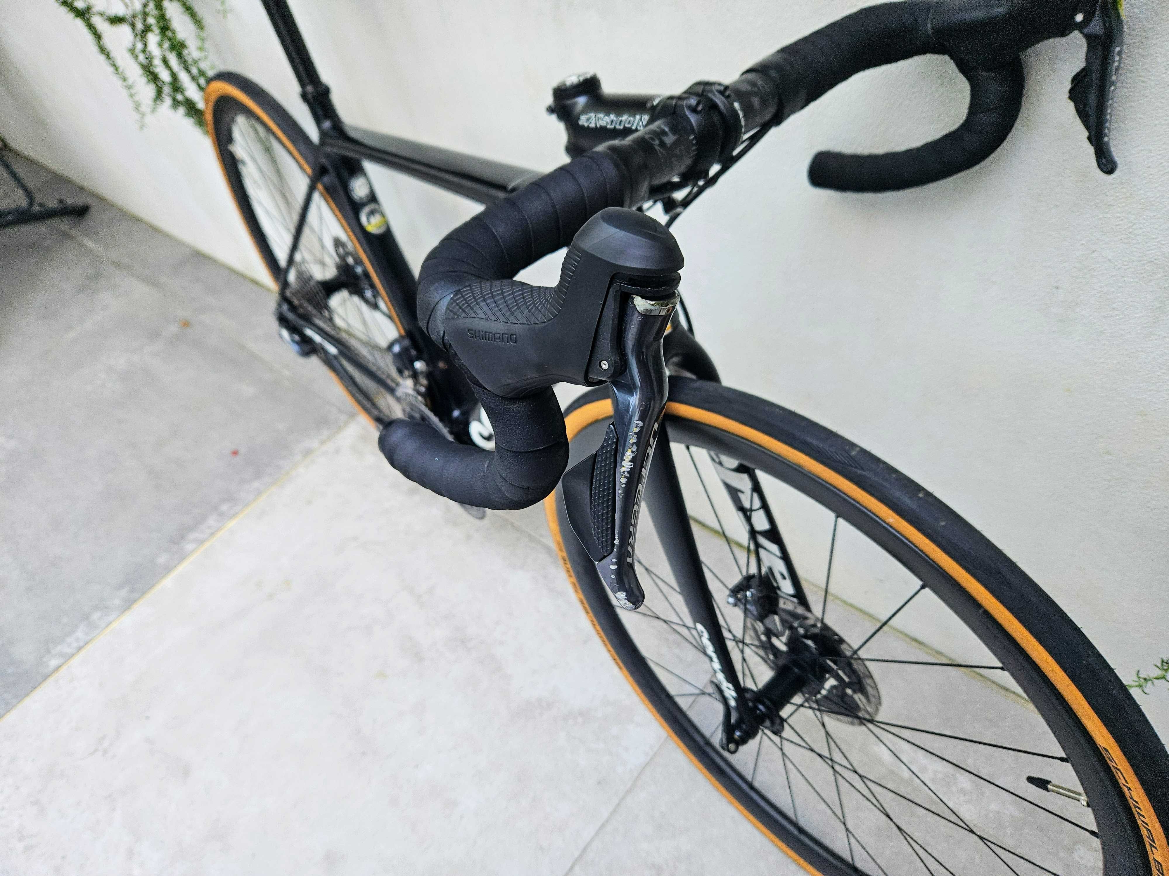 Cervelo R3 Full Ultegra Travão de Disco, Tamanho 51 Di2