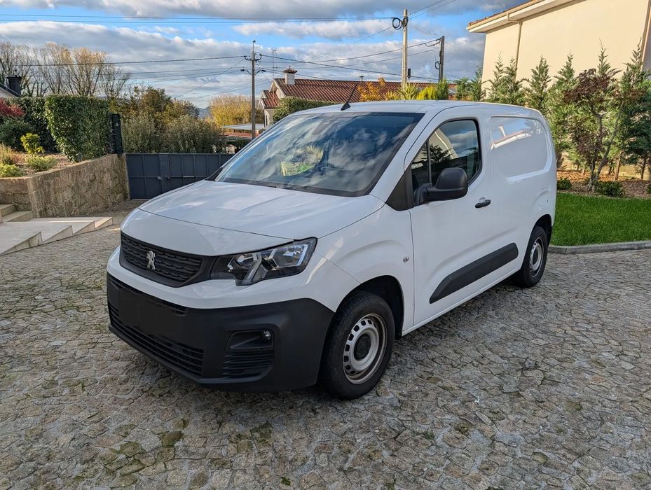 Peugeot Partner 1.5 BlueHDi Premium - IVA Dedutível