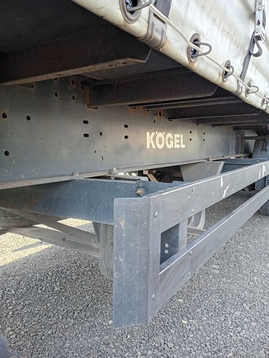 Напівпричіп Kogel SAF SN24 2010