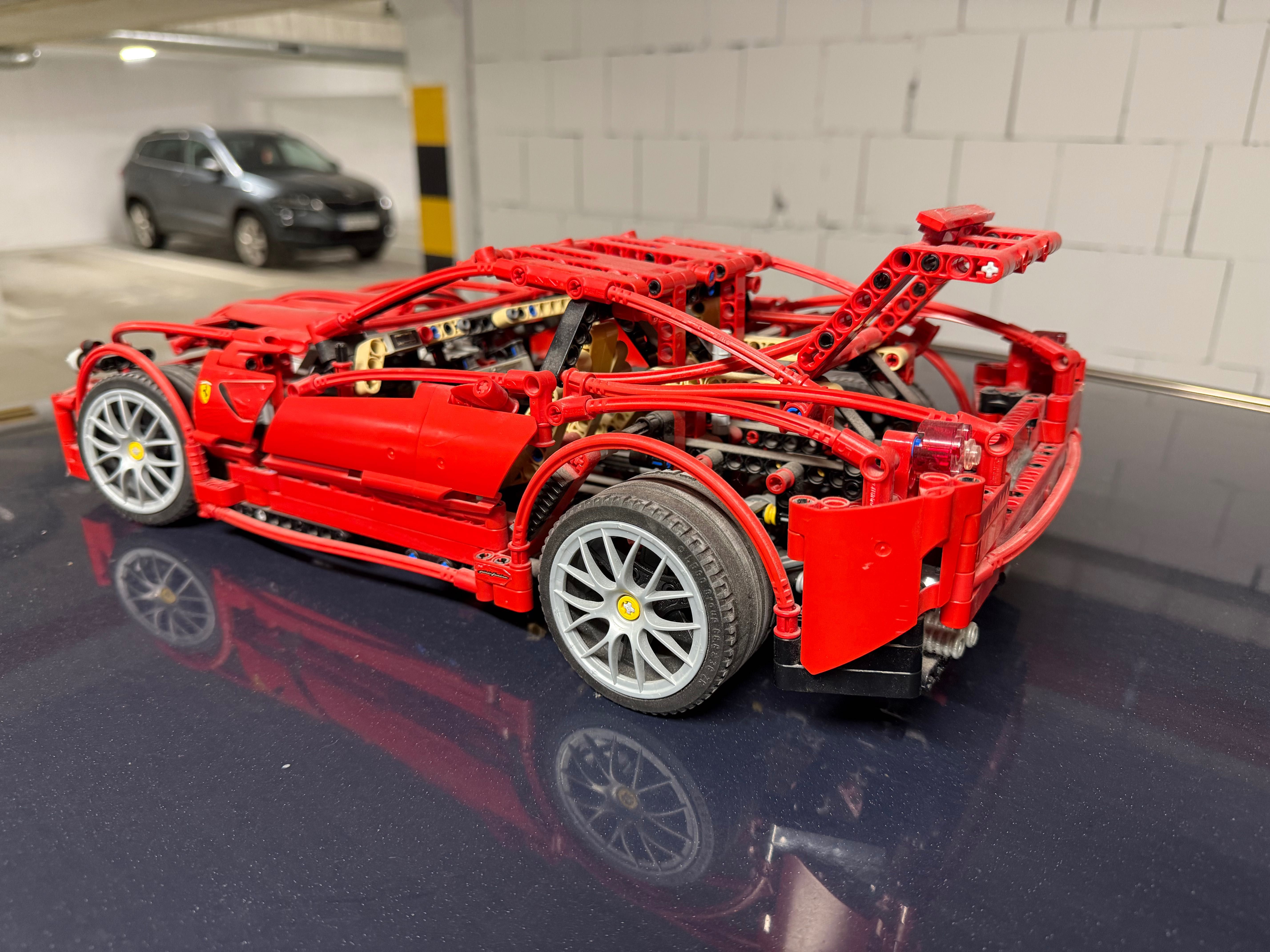 LEGO Racers 8145 Ferrari 599 GTB