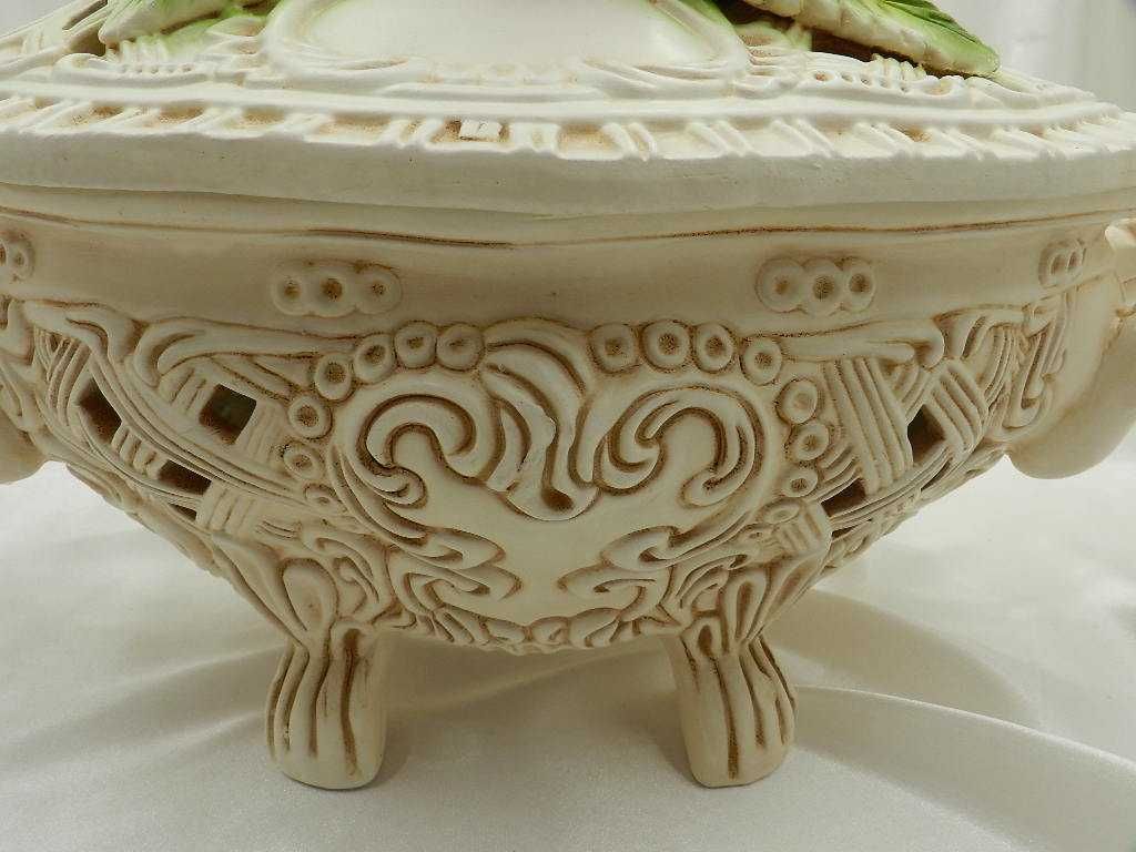 Duża dekoracyjna waza w stylu Capodimonte Włochy lata 50-te XX wieku