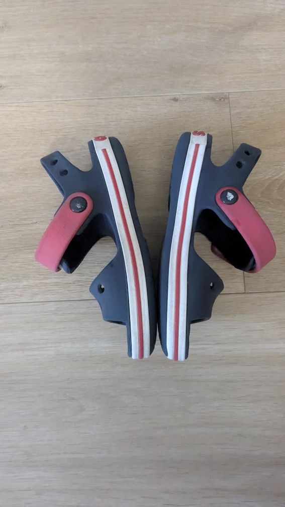 Sandały Crocs C10