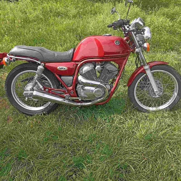 Продам Yamaha SCV250