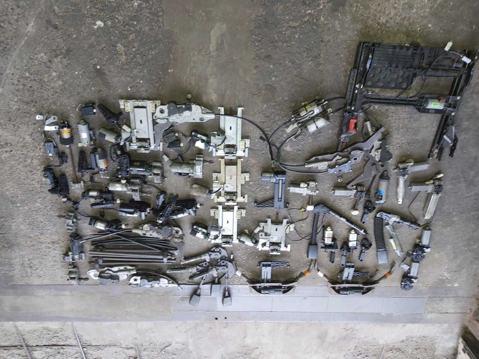 Моторы редукторы к электро сиденьям бмв е 39.38 G 30.