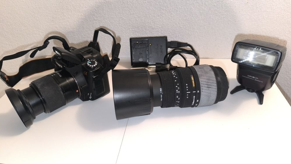 Câmara Fotográfica Sony (completa)
