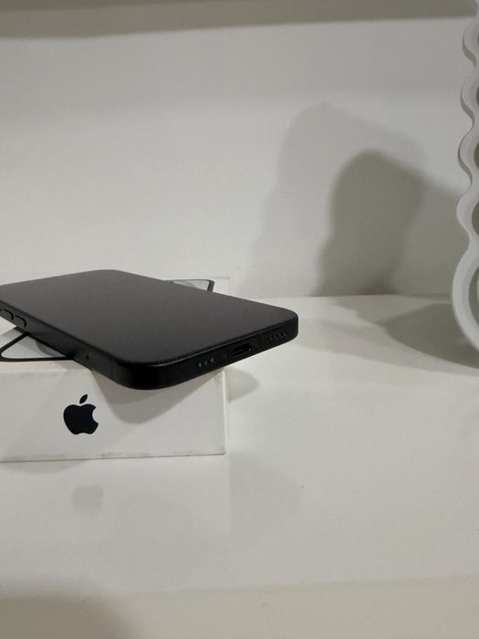 IPHONE 15 (Como novo)