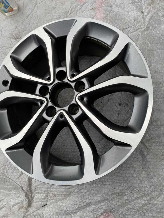 Mercedes C Klasa W205 Pojedyńcza Felga 17