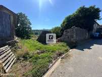 Terreno com casa em ruína, em Vila Real