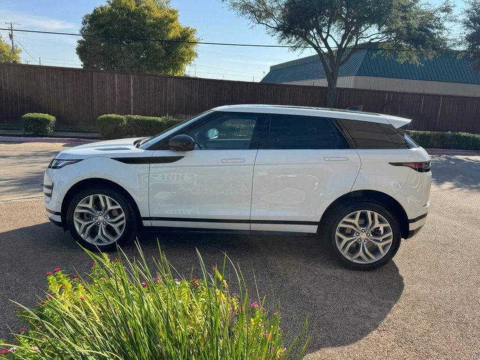 Land Rover Range Rover Evoque P300 R-Dynamic S      2021