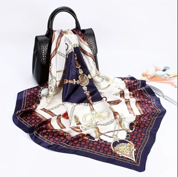 Nowa stylowa apaszka / chusta