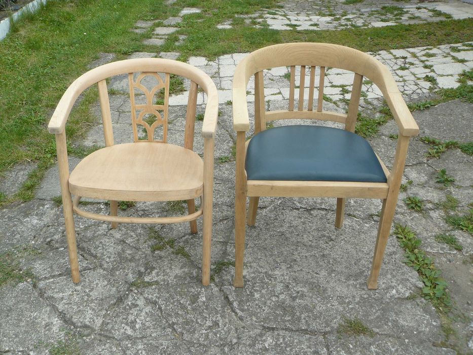 Stare krzesło-fotel Thonet sygnowany.