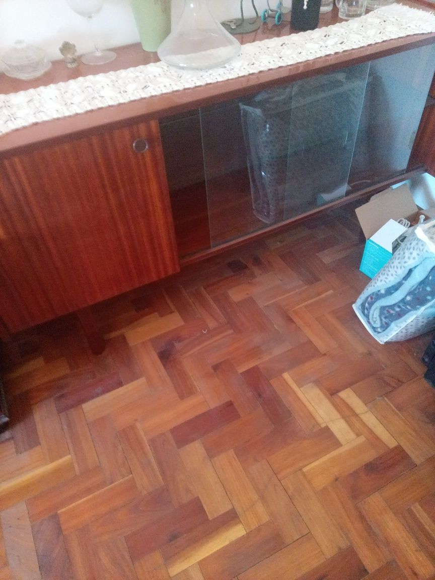 Mobília de sala antiga
