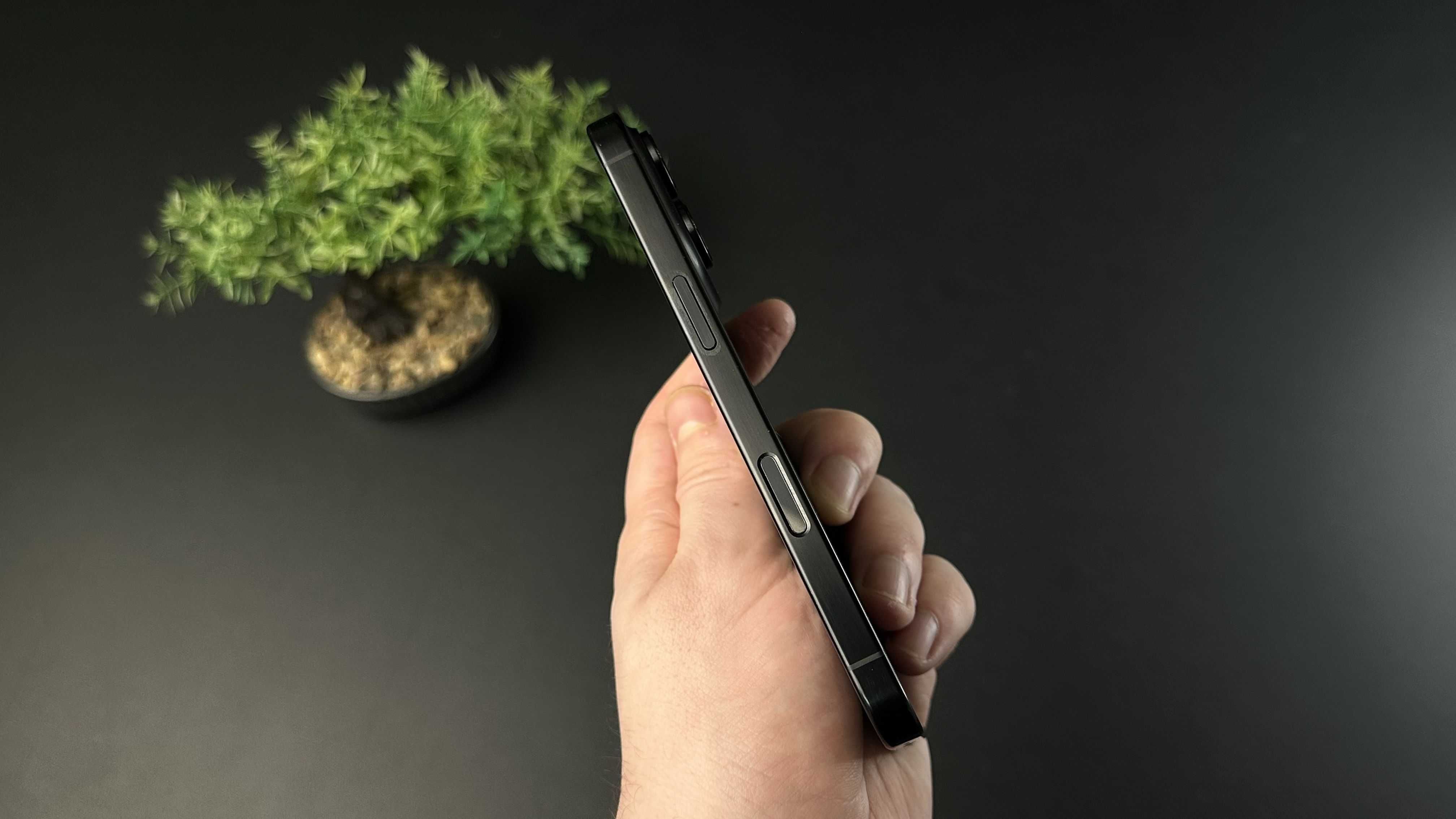 NEW Apple iPhone 16 Pro 128GB Black Titanium Гарантія Trade In
