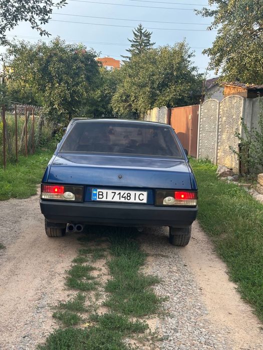 Продам ваз 21099