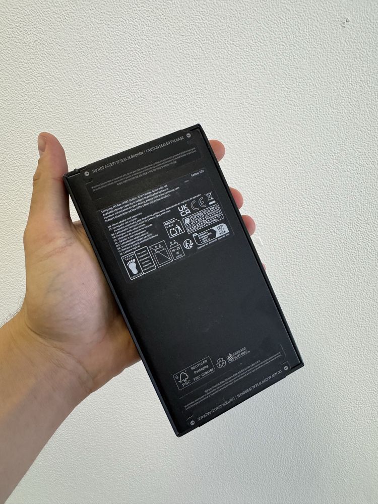 Samsung S24 Gb 8/128Gb Нові Версія на 2 сім