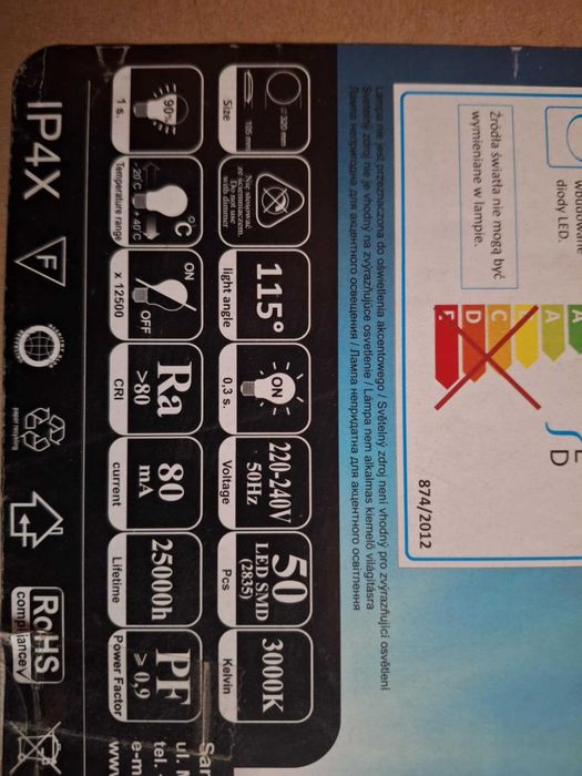 Lampa led z czujnikiem ruchu