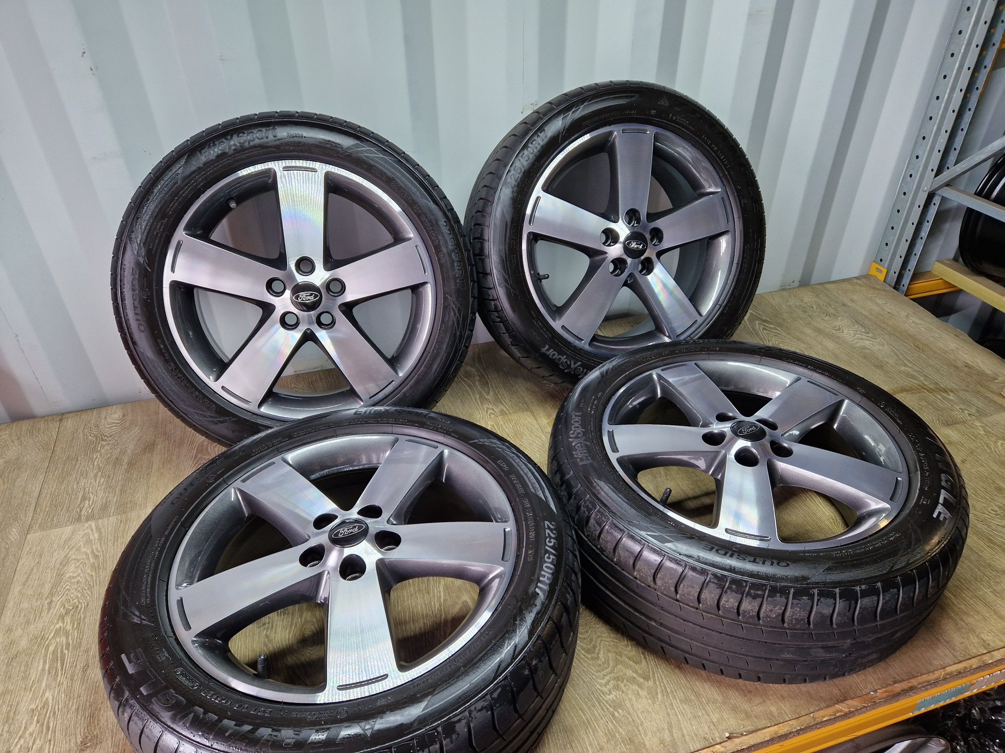 Koła 17 Ford galaxy s max Mondeo 5x108 7j et55 os 63.4