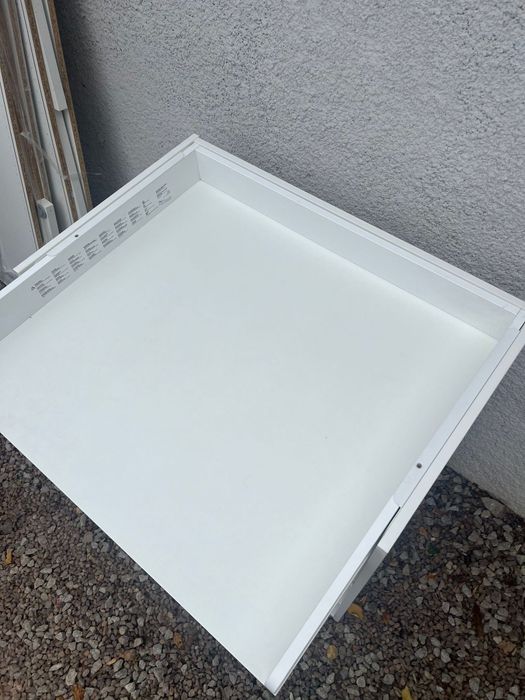 Komoda z przewijakiem SMASTAD – darmowa dostawa w Warszawie