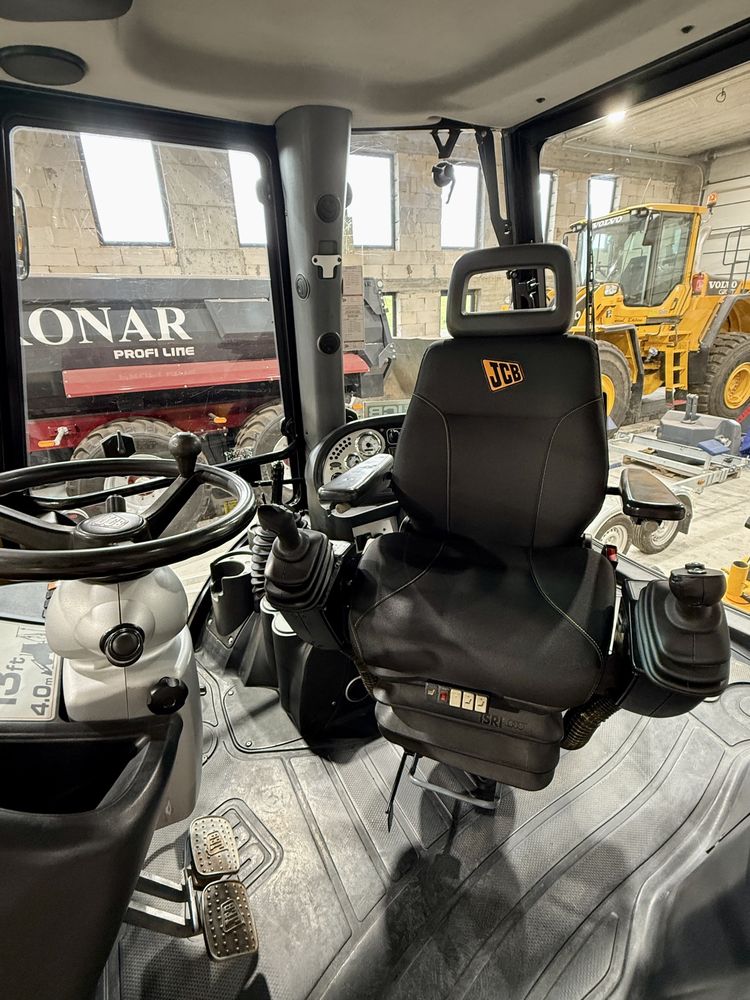 Koparko-ładowarka JCB 4CX Joystick