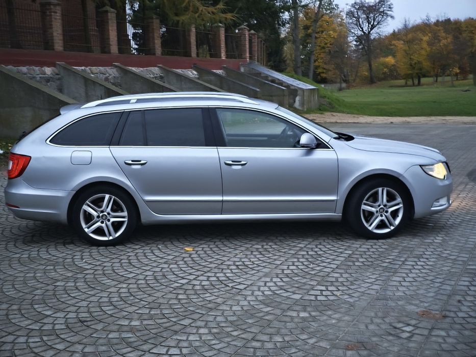 Skoda superb/2011 rok/2.0 TDI/DSG