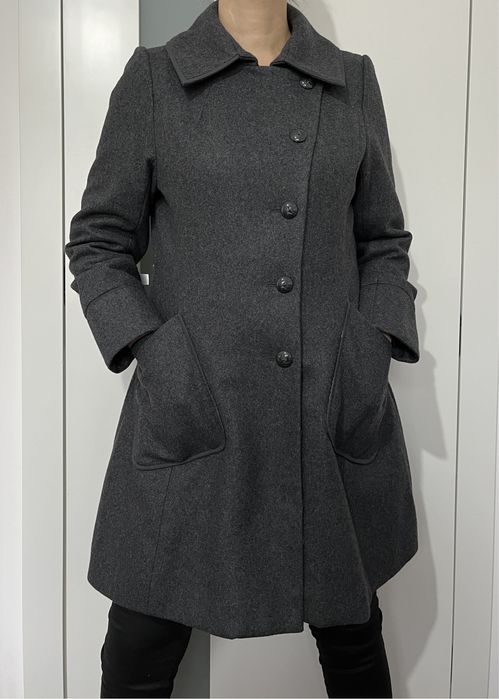 Soaked in Luxury szary rozkloszowany płaszcz midi