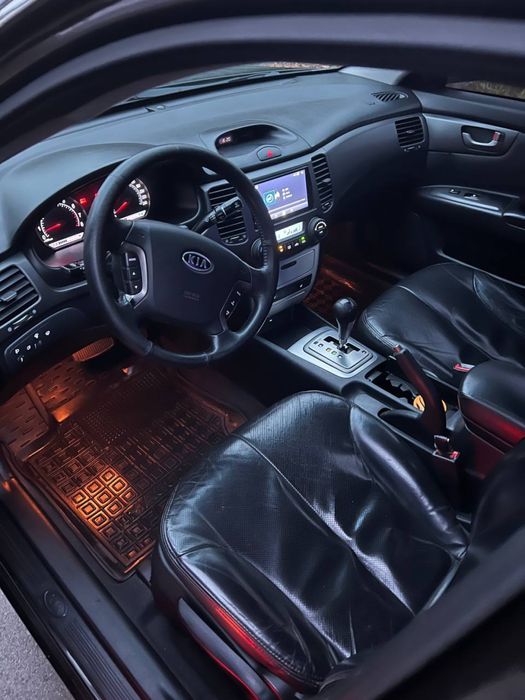 Продам Kia Magentis 2007г 2.0