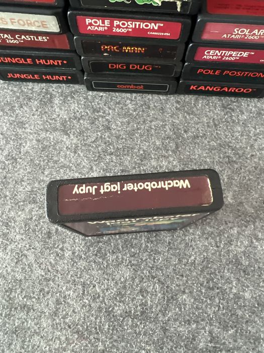 #1521 Wachroboter jagt jupy gra atari 2600 cartridge dyskietka