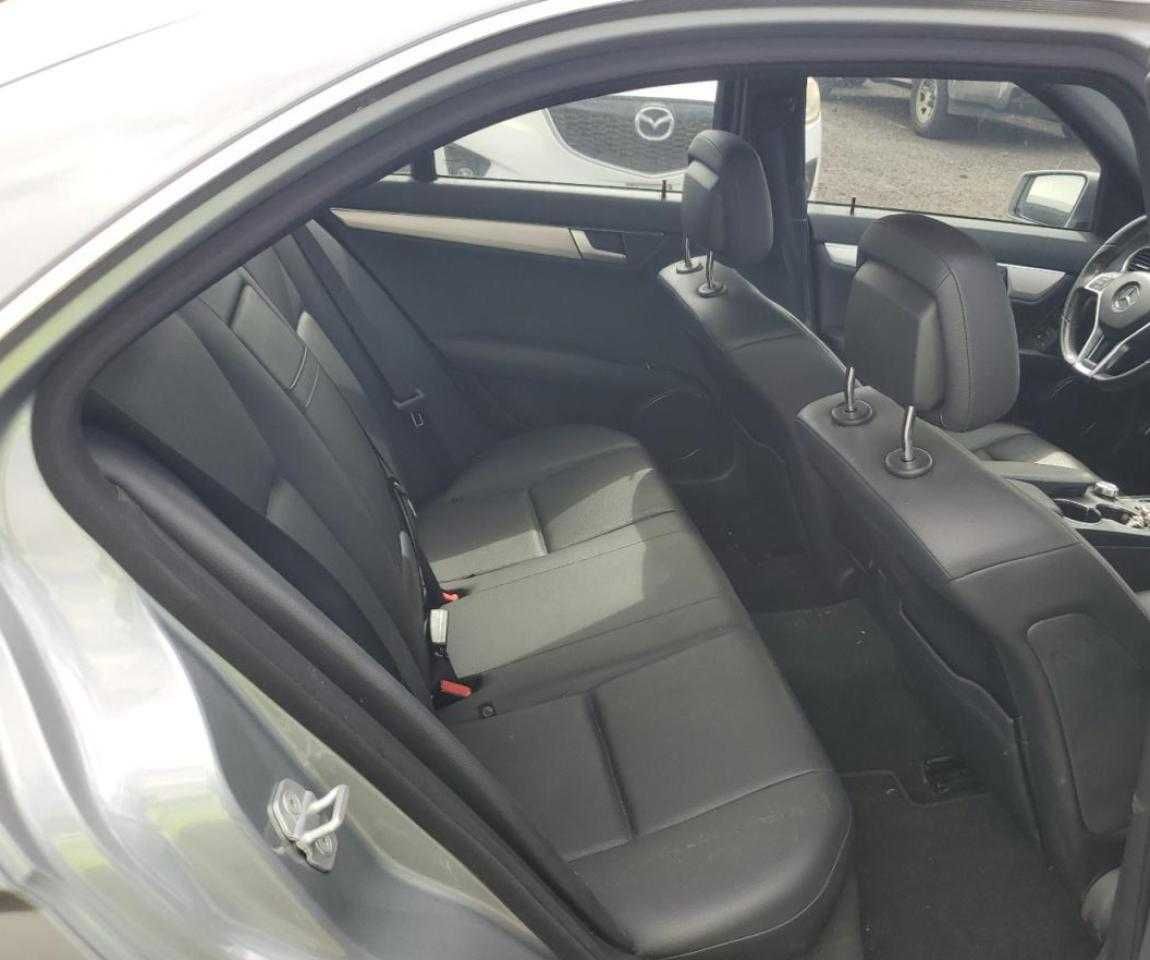 Mercedes-Benz C 250 2013