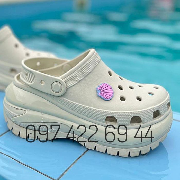 Супер Новинка! Classic Mega Crush Crocs Жіночі крокси Crocs платформа