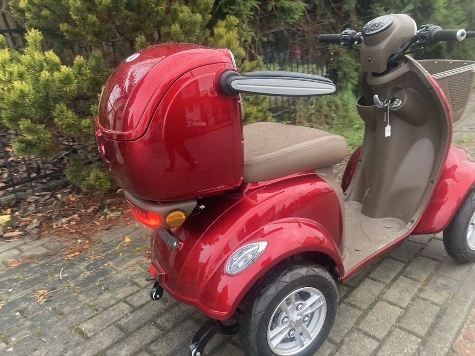 Wozek skuter elektryczny inwalidzki senior bateria litowo jonowa hit