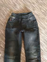 Теплі джинси 31розмір