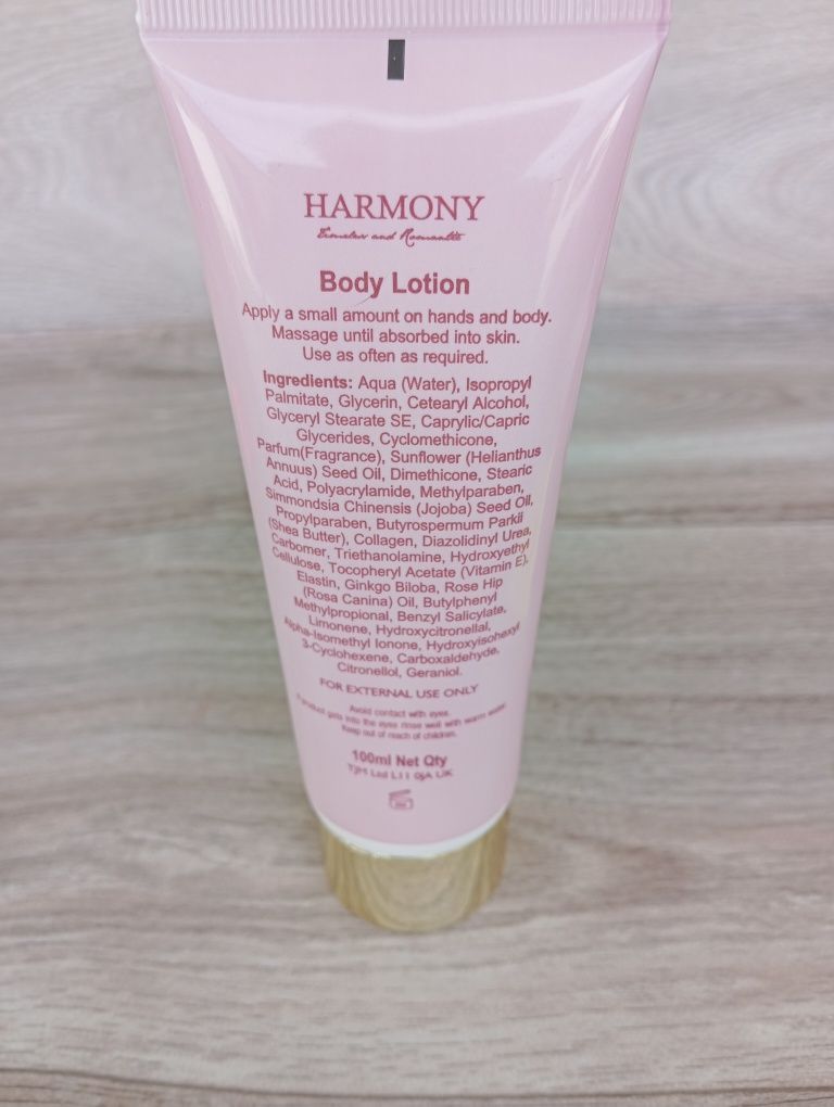 Perfumowany balsam do ciała