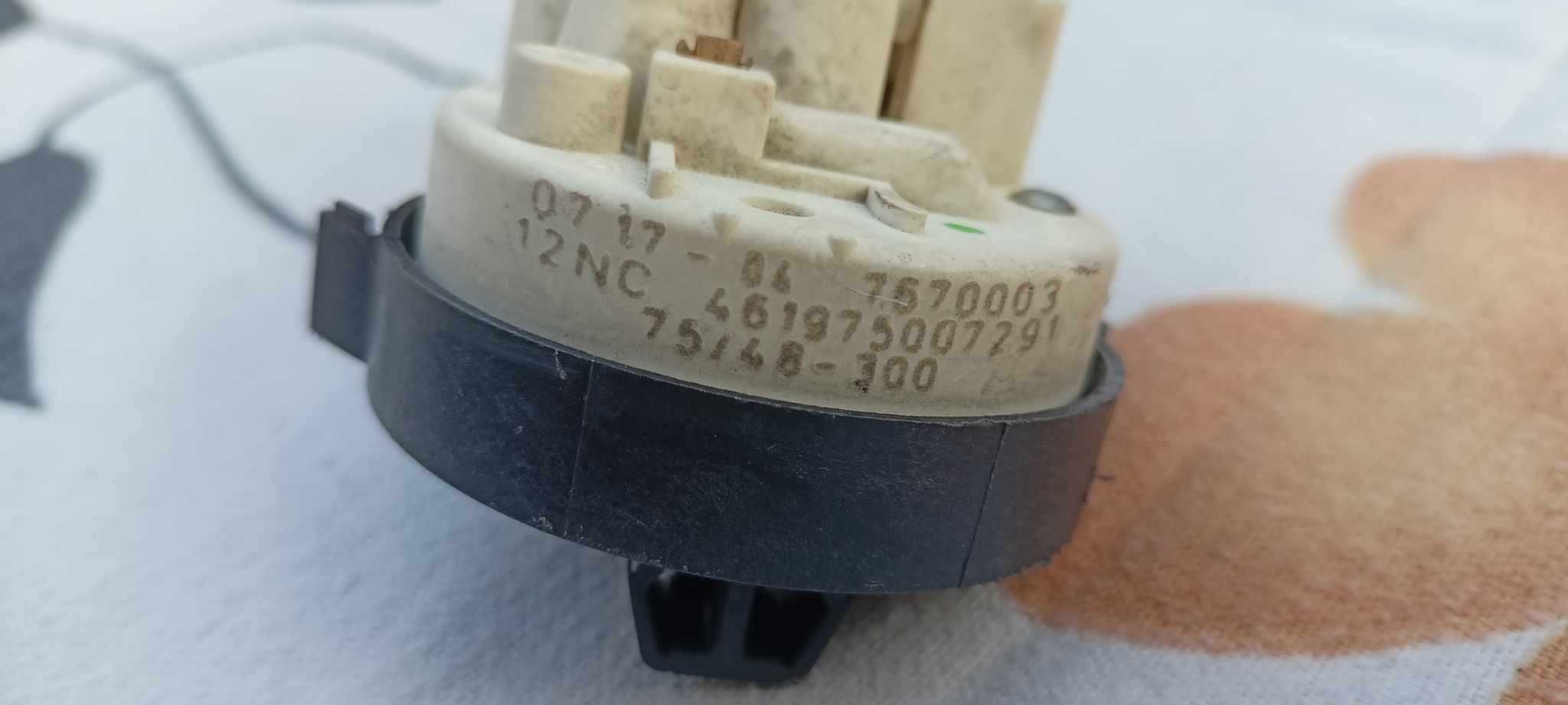 Hydrostat Presostat Pralka Whirlpool AWM 6071 AWM 6091