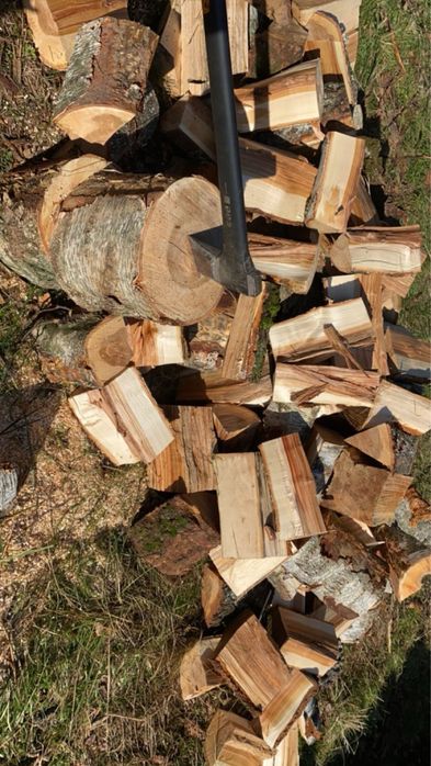 Sprzedam drewno opalowe komnikowe możliwy transport