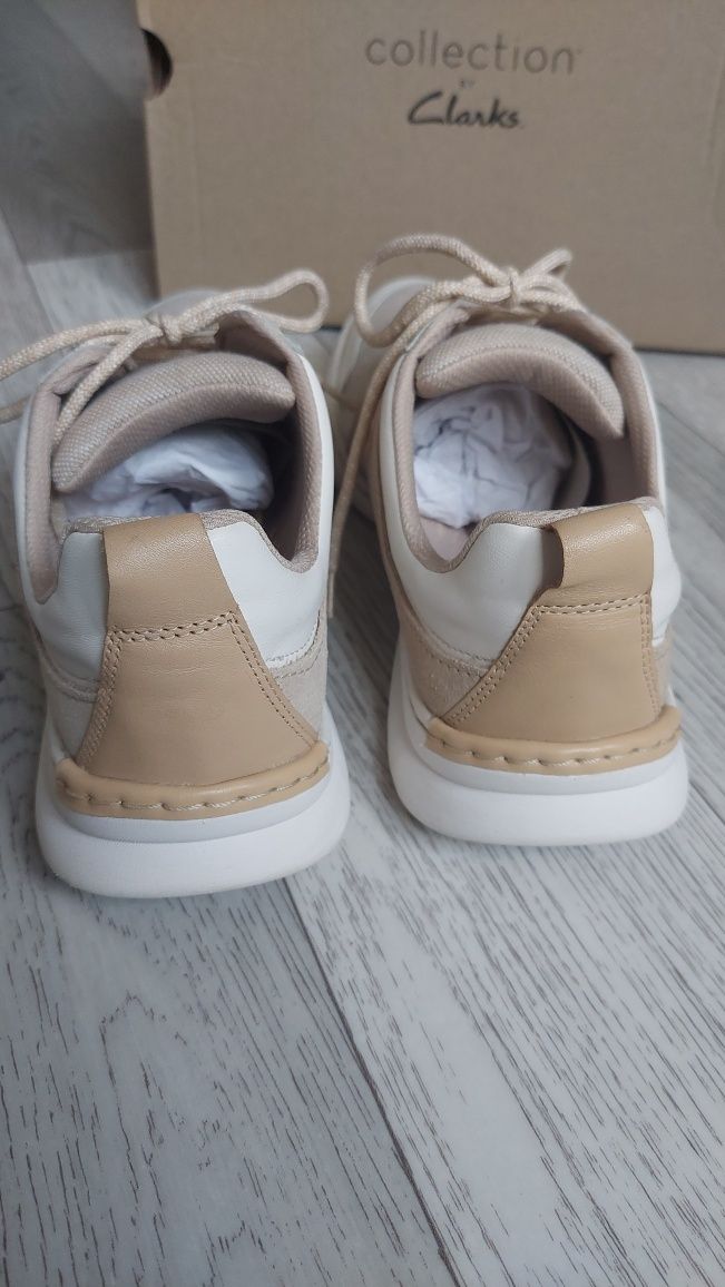 Кросівки жіночі шкіра текстиль Clarks 39 - 40