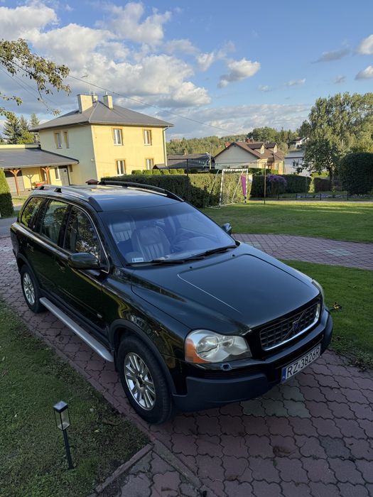 Volvo XC90 2,4D 7-osobowy Hak