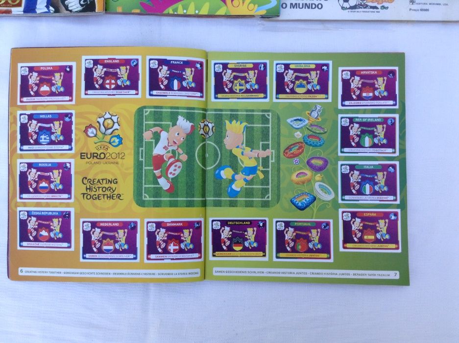 Caderneta EURO 2012 UEFA PANINI completa - Futebol + álbum Extra vazio