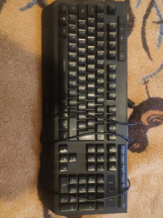 Teclado semi-mecanico