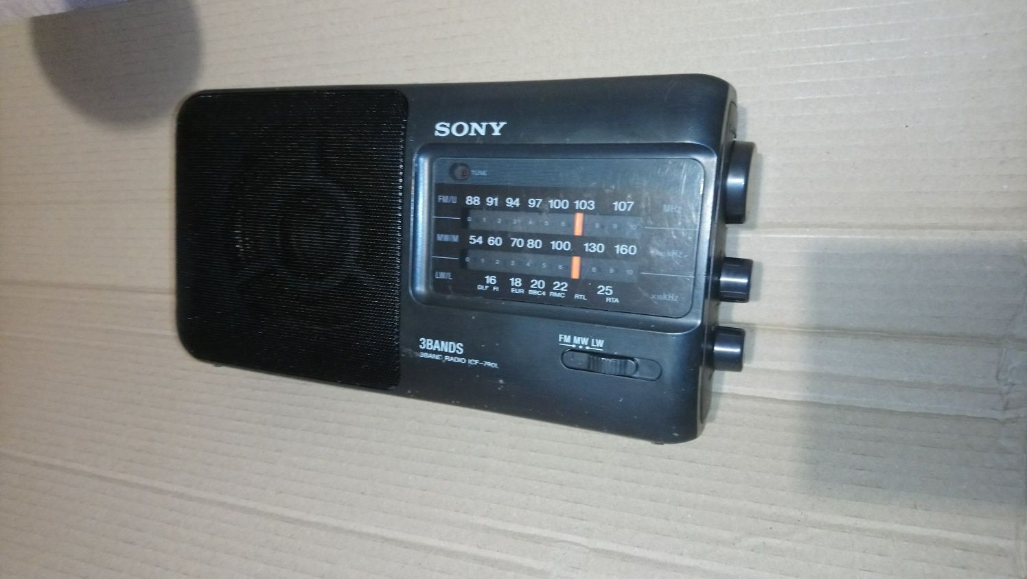 Радіо Sony ICF-790L радиоприемник