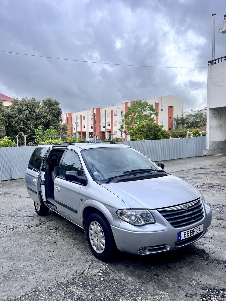 Clrysler voyager 2.5 141