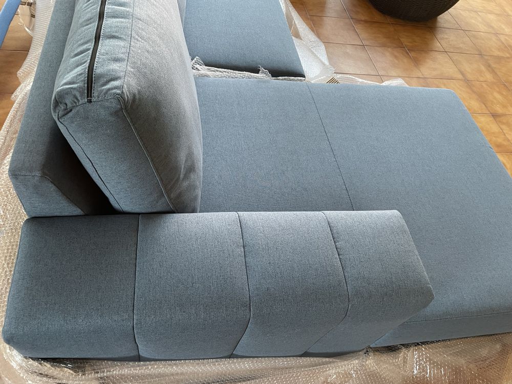 Sofa novo  chaise a  esquerda