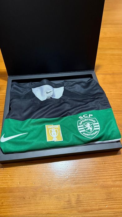 Camisola Edição Limitada Viktor Gyökeres 9 185/250