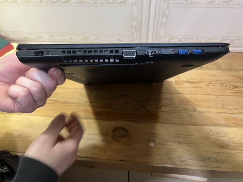 Продам ноутбук леново