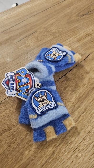 Nowe rękawiczki Psi Patrol - Chase